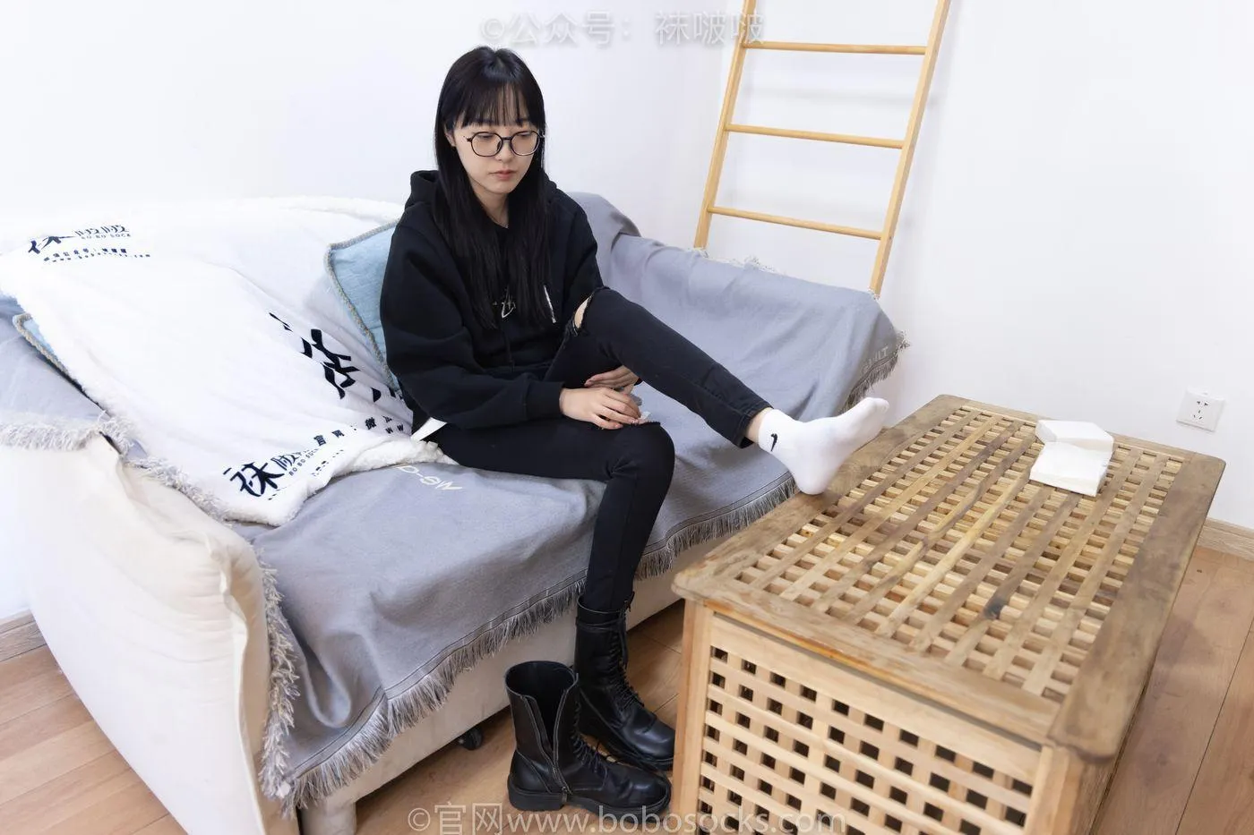 [BoBoSocks袜啵啵]NO.061 稚予-短靴、白棉袜、裸足 [145P]插图9
